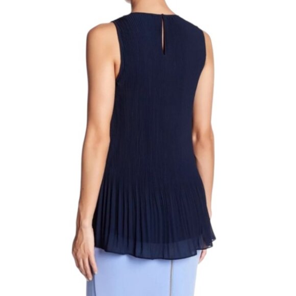 Zara navy blue pleated sleeveless tank top size XS - Picture 2 of 9